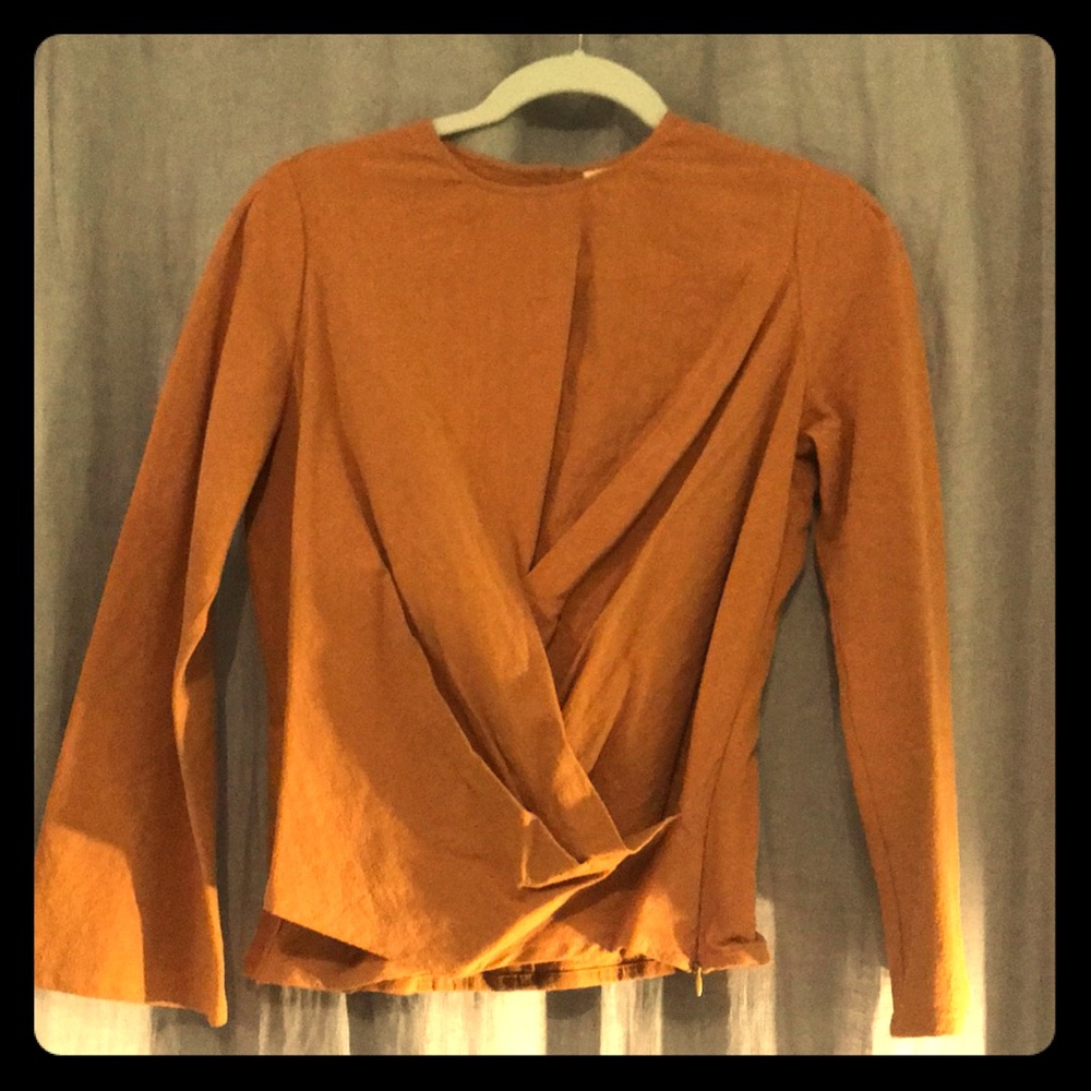 Hana Tajima for Uniqlo mustard yellow blouse